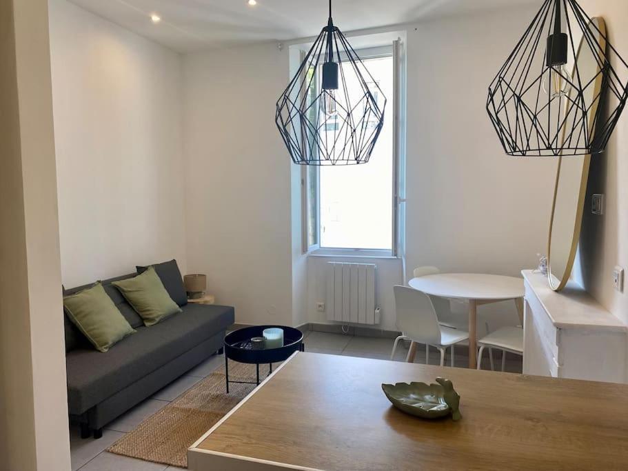Joli Appartement Tres Proche De La Mer Marsiglia Esterno foto
